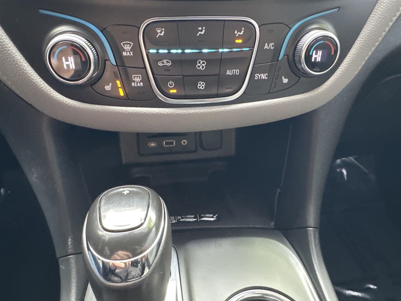 Chevrolet Equinox AWD 4dr Premier w/3LZ 2019