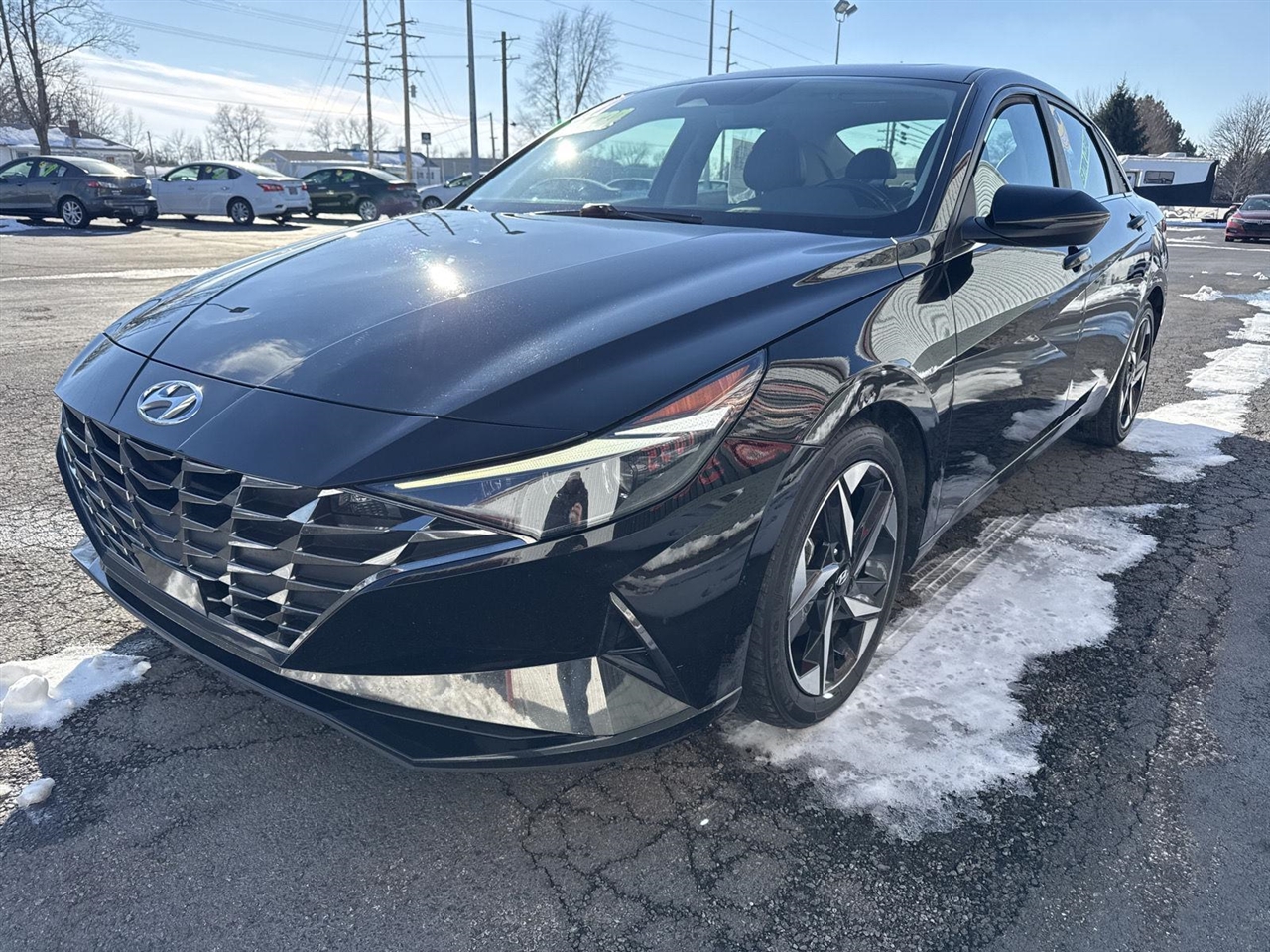 Hyundai Elantra Limited IVT *Ltd Avail* 2021