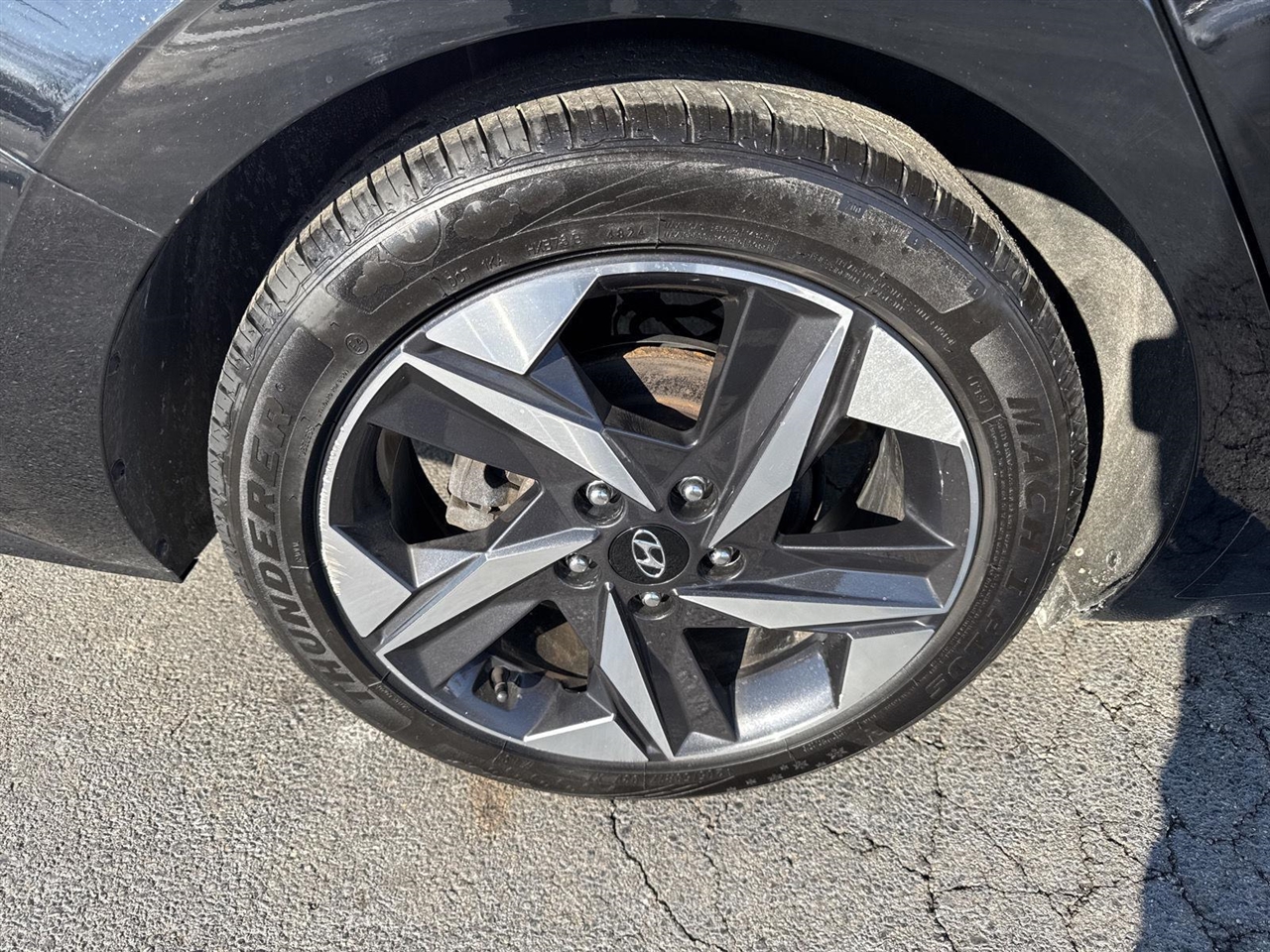 Hyundai Elantra Limited IVT *Ltd Avail* 2021