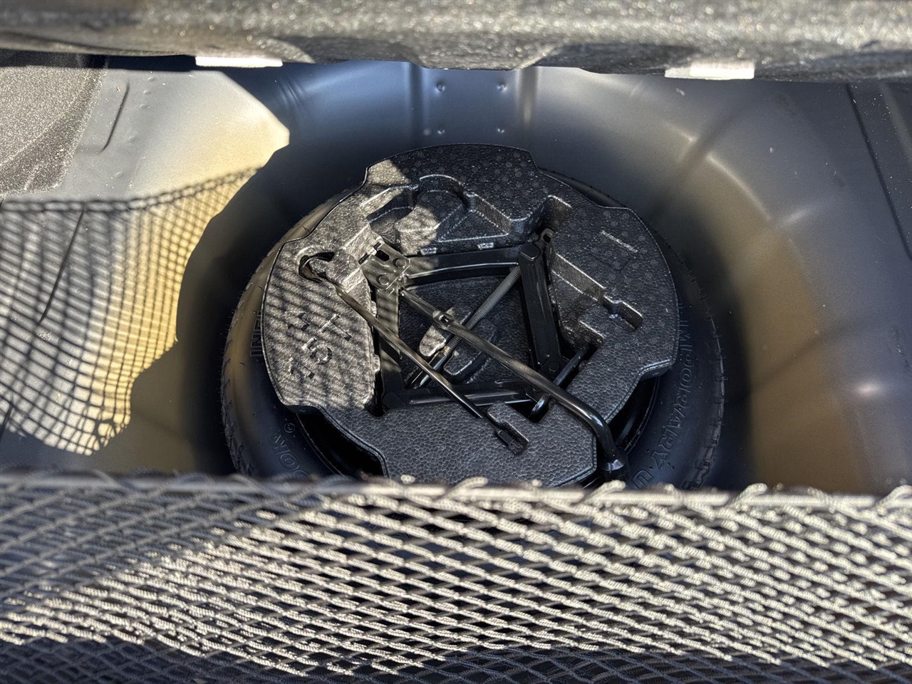 Hyundai Elantra Limited IVT *Ltd Avail* 2021