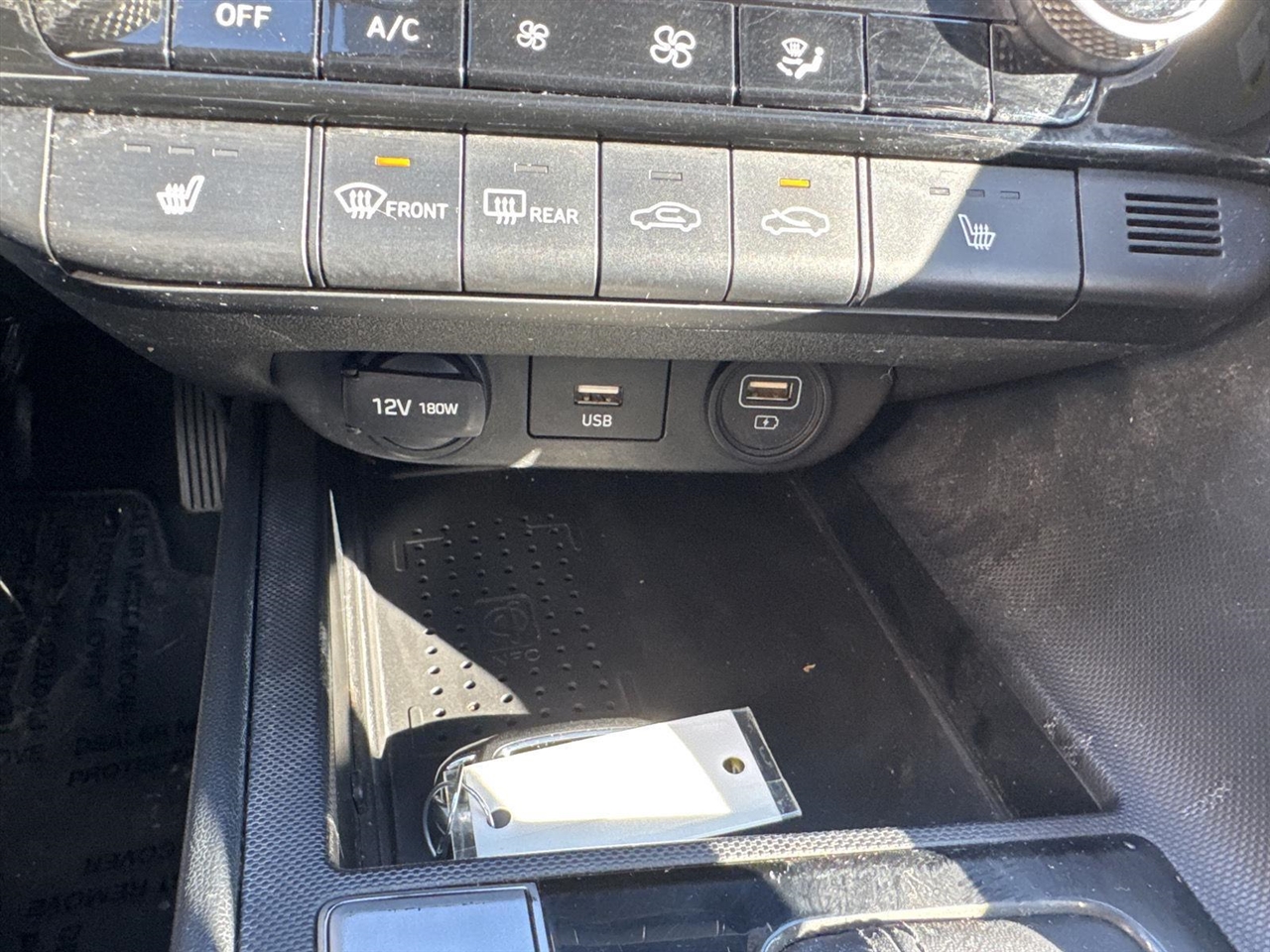 Hyundai Elantra Limited IVT *Ltd Avail* 2021