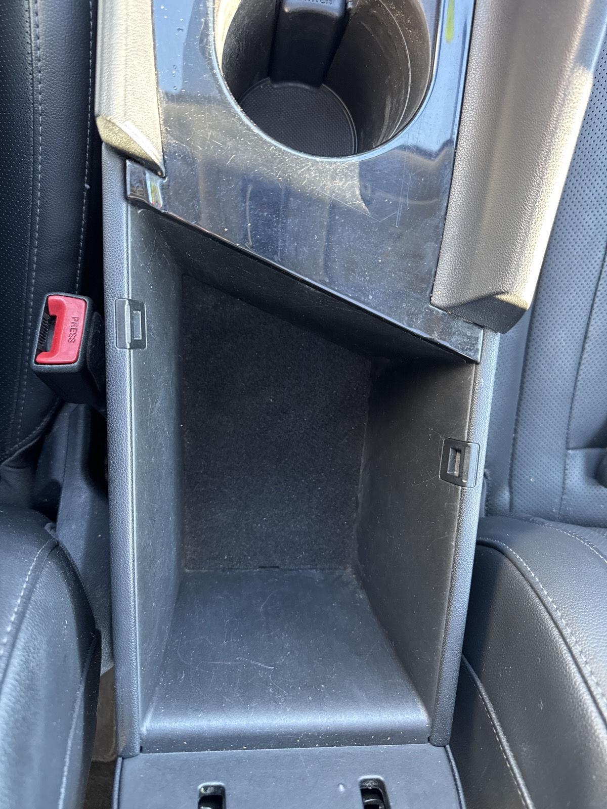 Hyundai Elantra Limited IVT *Ltd Avail* 2021