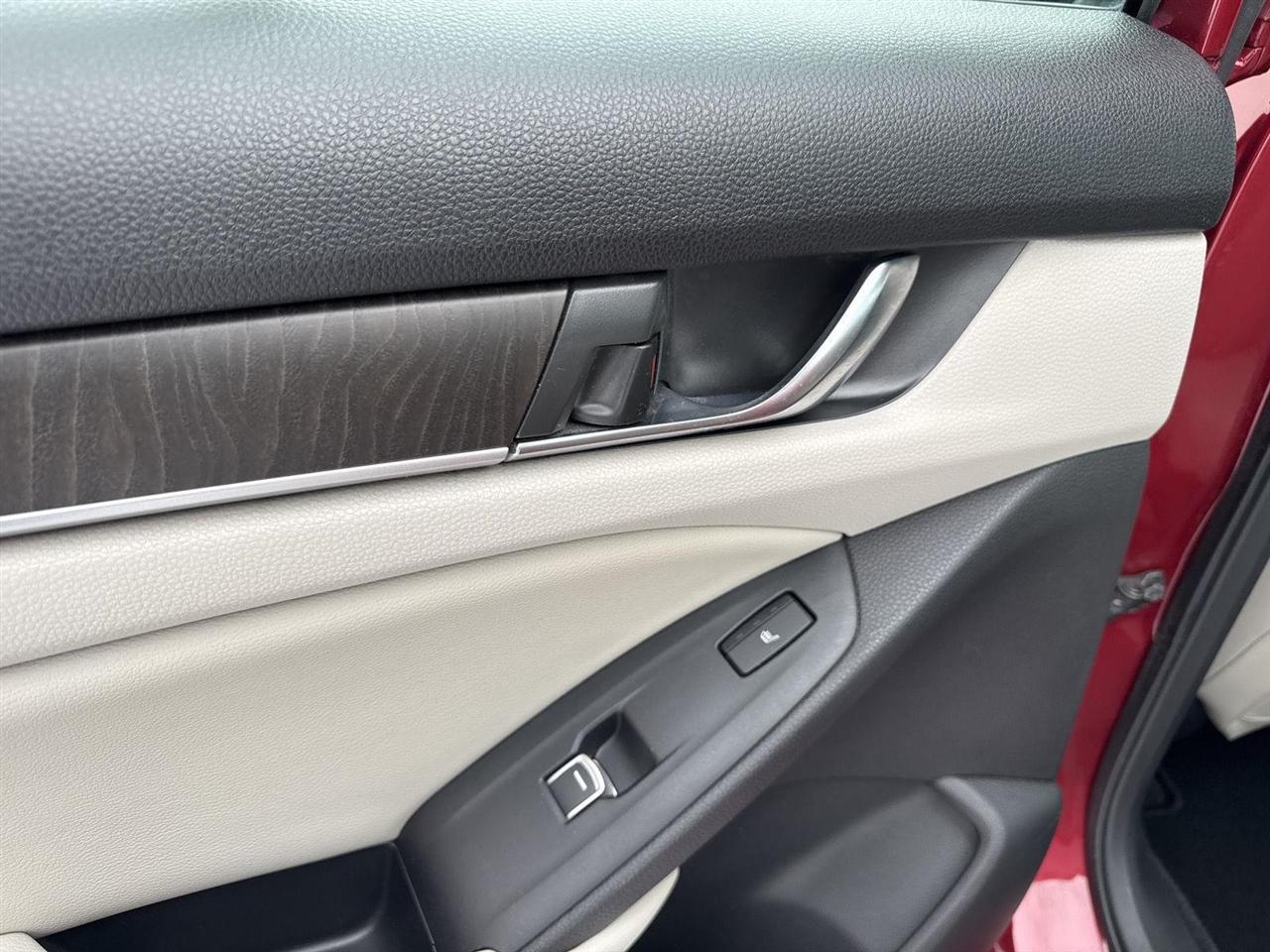 Honda Accord Sedan Touring 1.5T CVT 2018