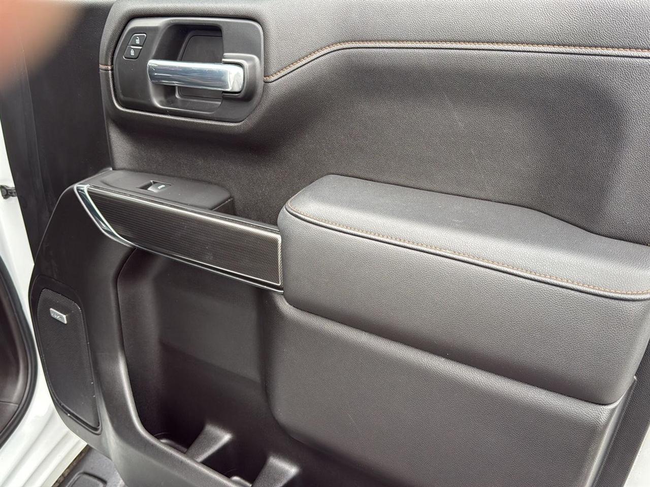 GMC Sierra 1500 4WD Crew Cab 147" AT4 2021