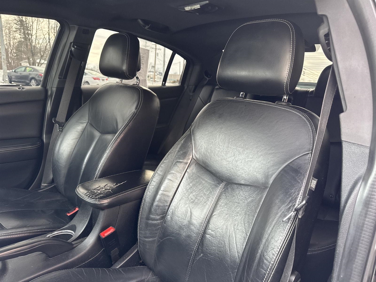 Chrysler 200 4dr Sdn Limited 2013