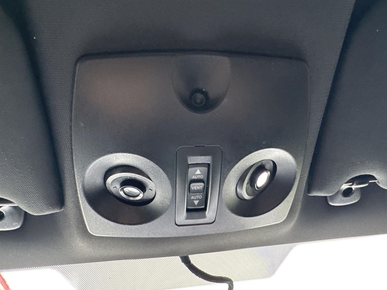 Chrysler 200 4dr Sdn Limited 2013