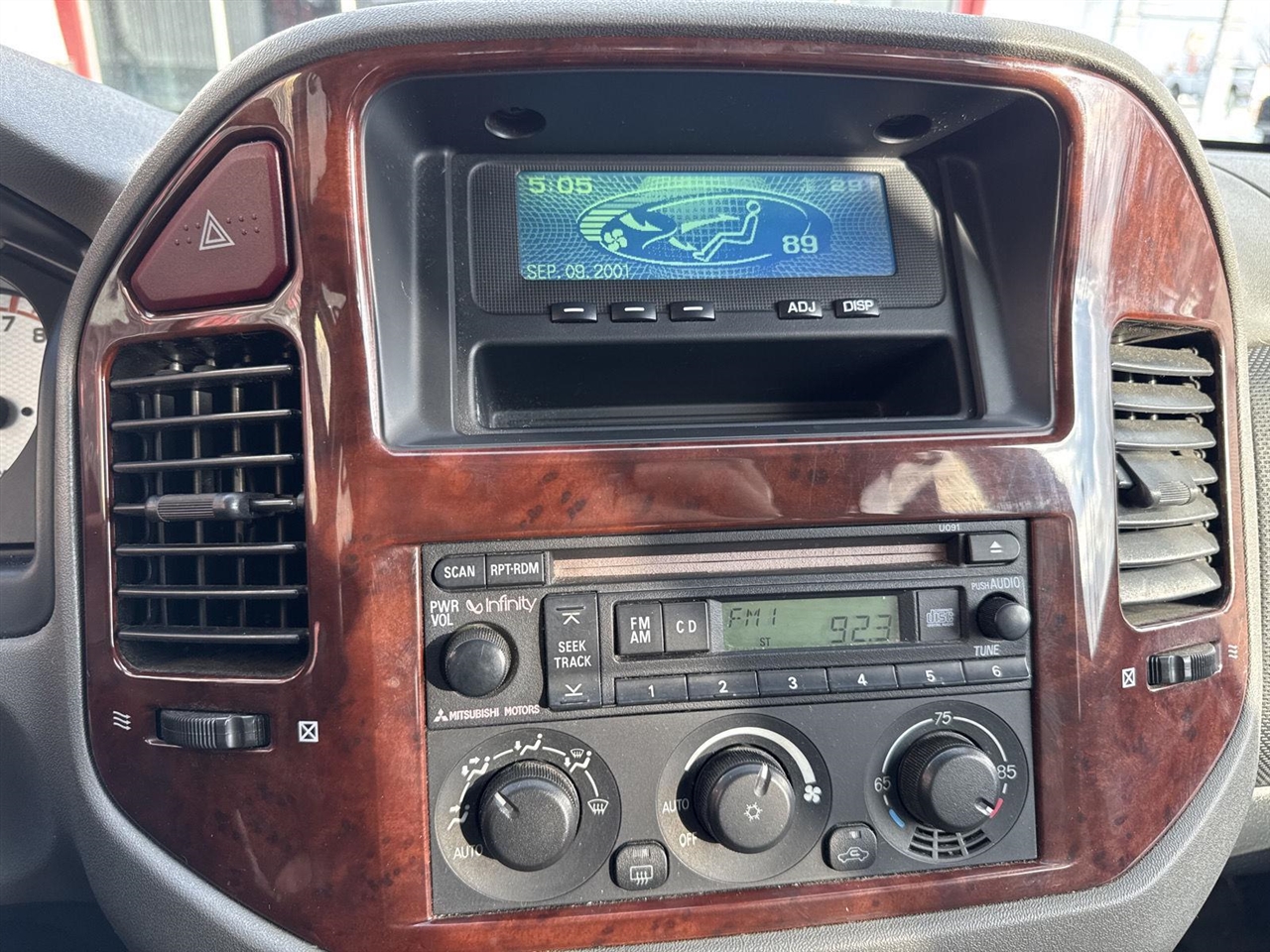 Mitsubishi Montero 4dr 4WD LTD Sportronic 2006