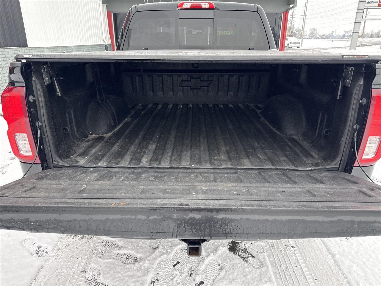 Chevrolet Silverado 1500 4WD Crew Cab 143.5" LTZ w/2LZ 2018