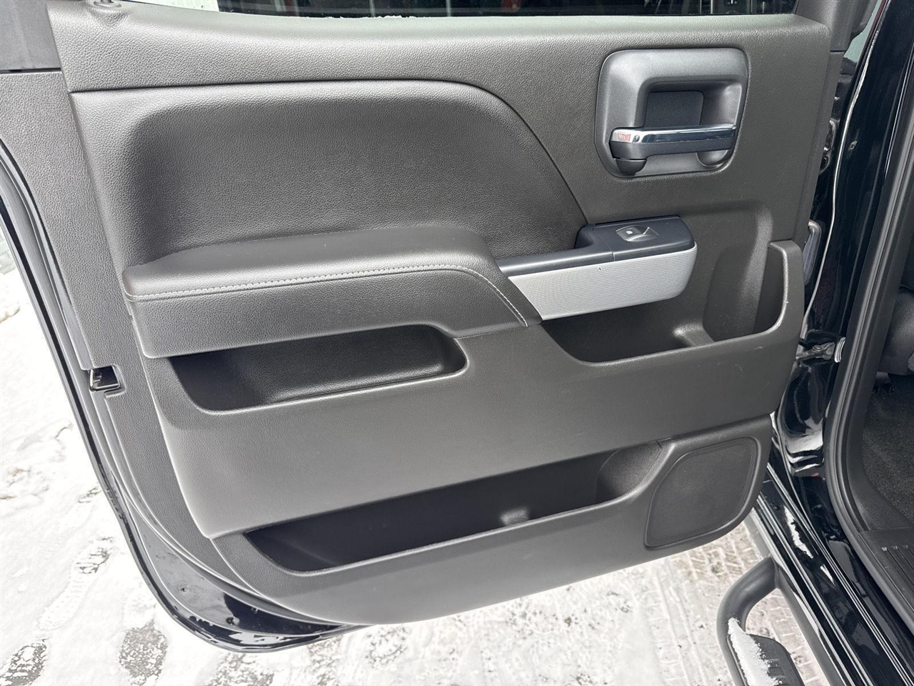 Chevrolet Silverado 1500 4WD Crew Cab 143.5" LTZ w/2LZ 2018