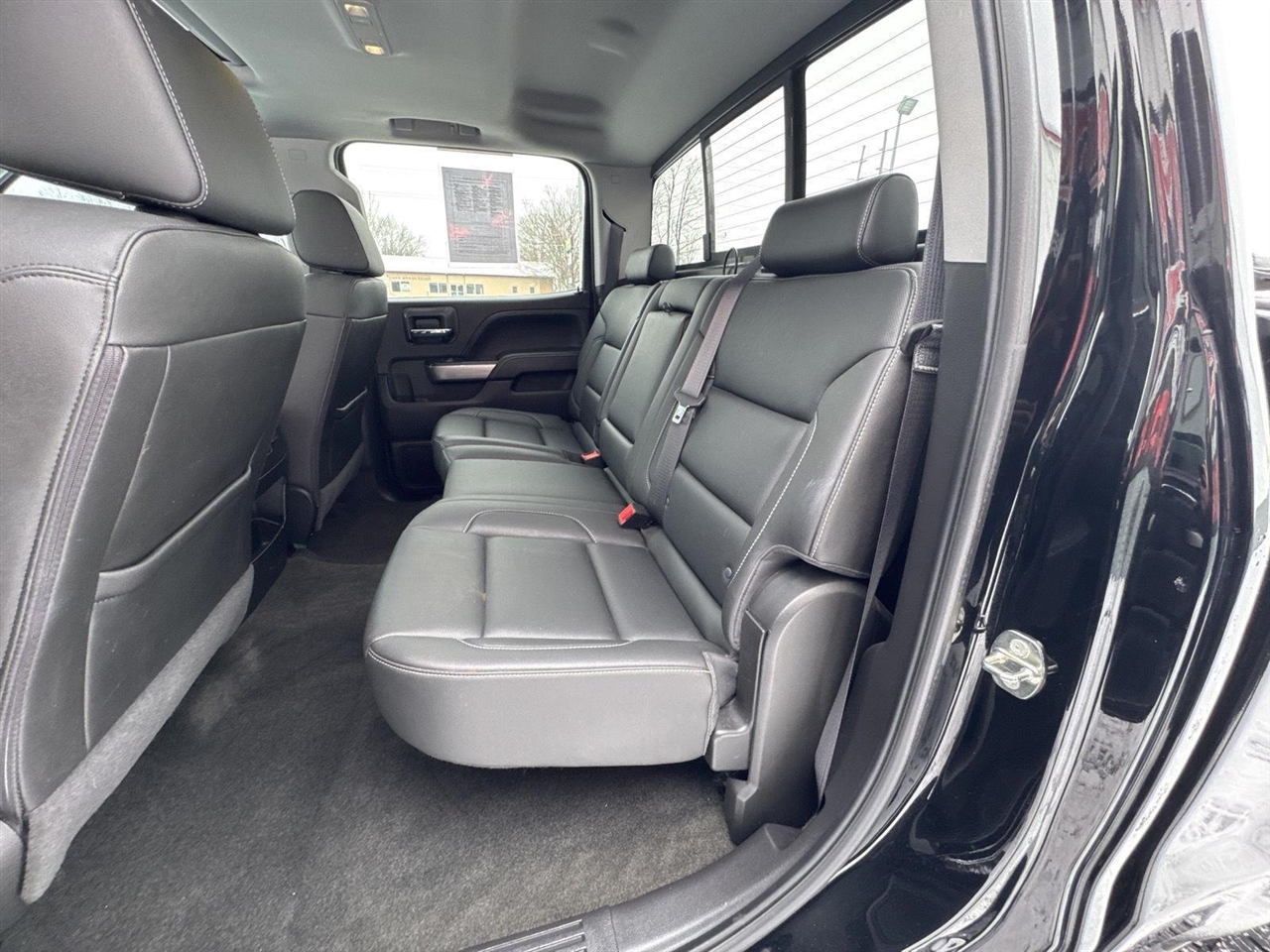 Chevrolet Silverado 1500 4WD Crew Cab 143.5" LTZ w/2LZ 2018