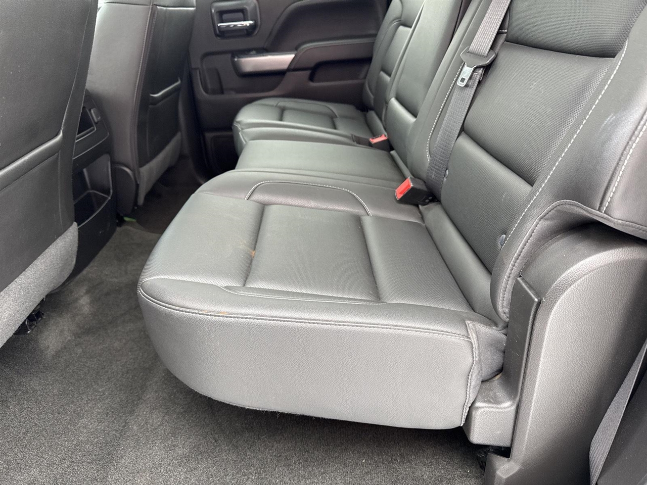 Chevrolet Silverado 1500 4WD Crew Cab 143.5" LTZ w/2LZ 2018