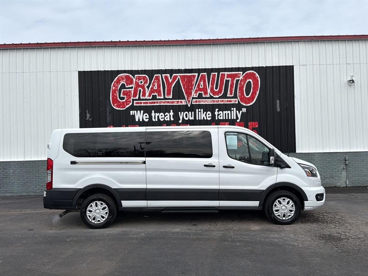 2023 Ford Transit Passenger Wagon T-350 148" Low Roof XL RWD