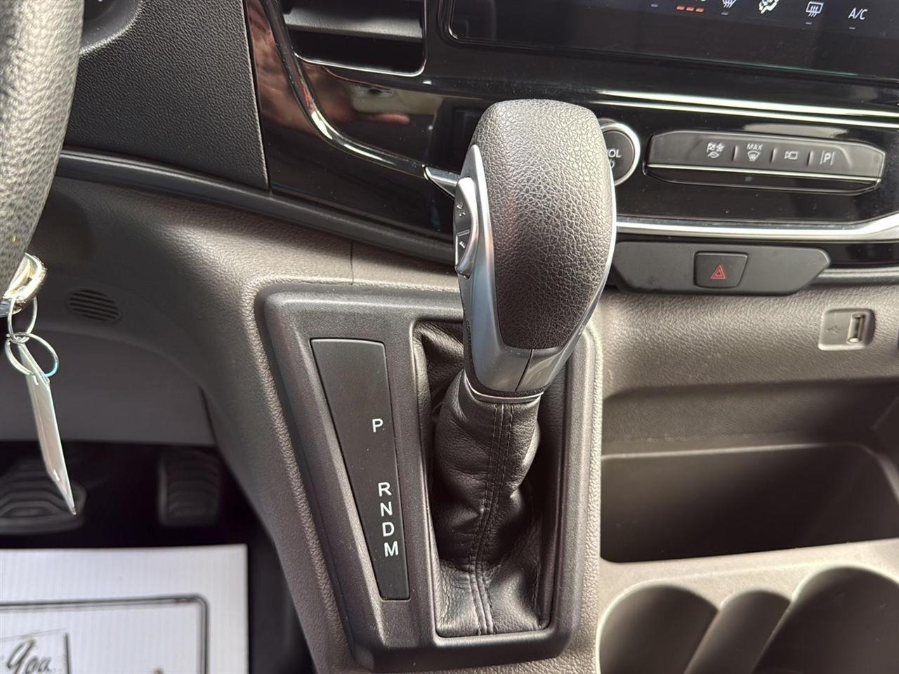 Ford Transit Passenger Wagon T-350 148" Low Roof XLT RWD 2023