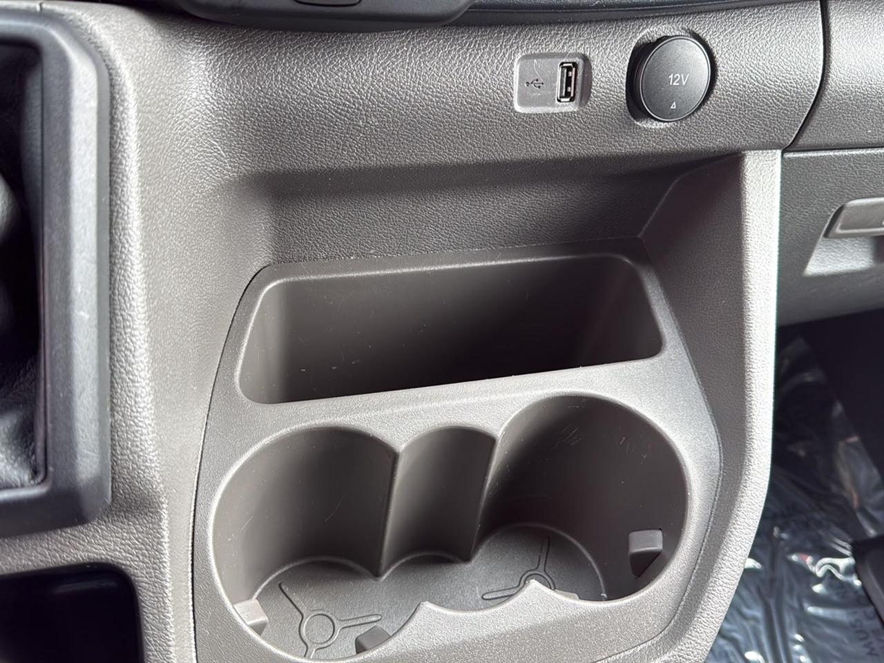 Ford Transit Passenger Wagon T-350 148" Low Roof XLT RWD 2023