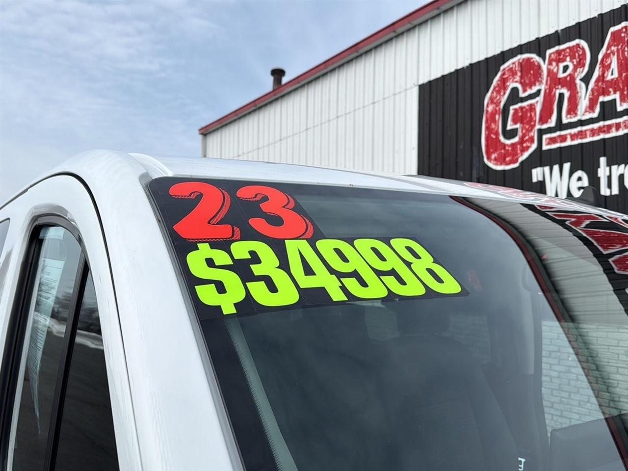 Ford Transit Passenger Wagon T-350 148" Low Roof XLT RWD 2023