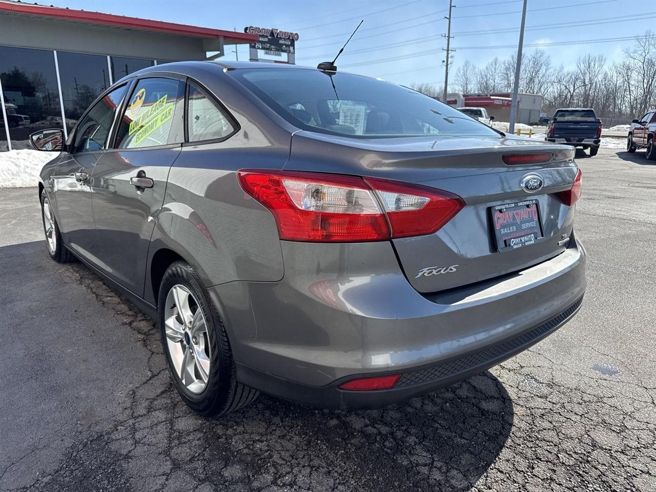 Ford Focus 4dr Sdn SE 2014