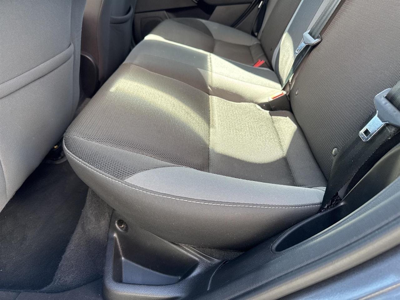 Ford Focus 4dr Sdn SE 2014