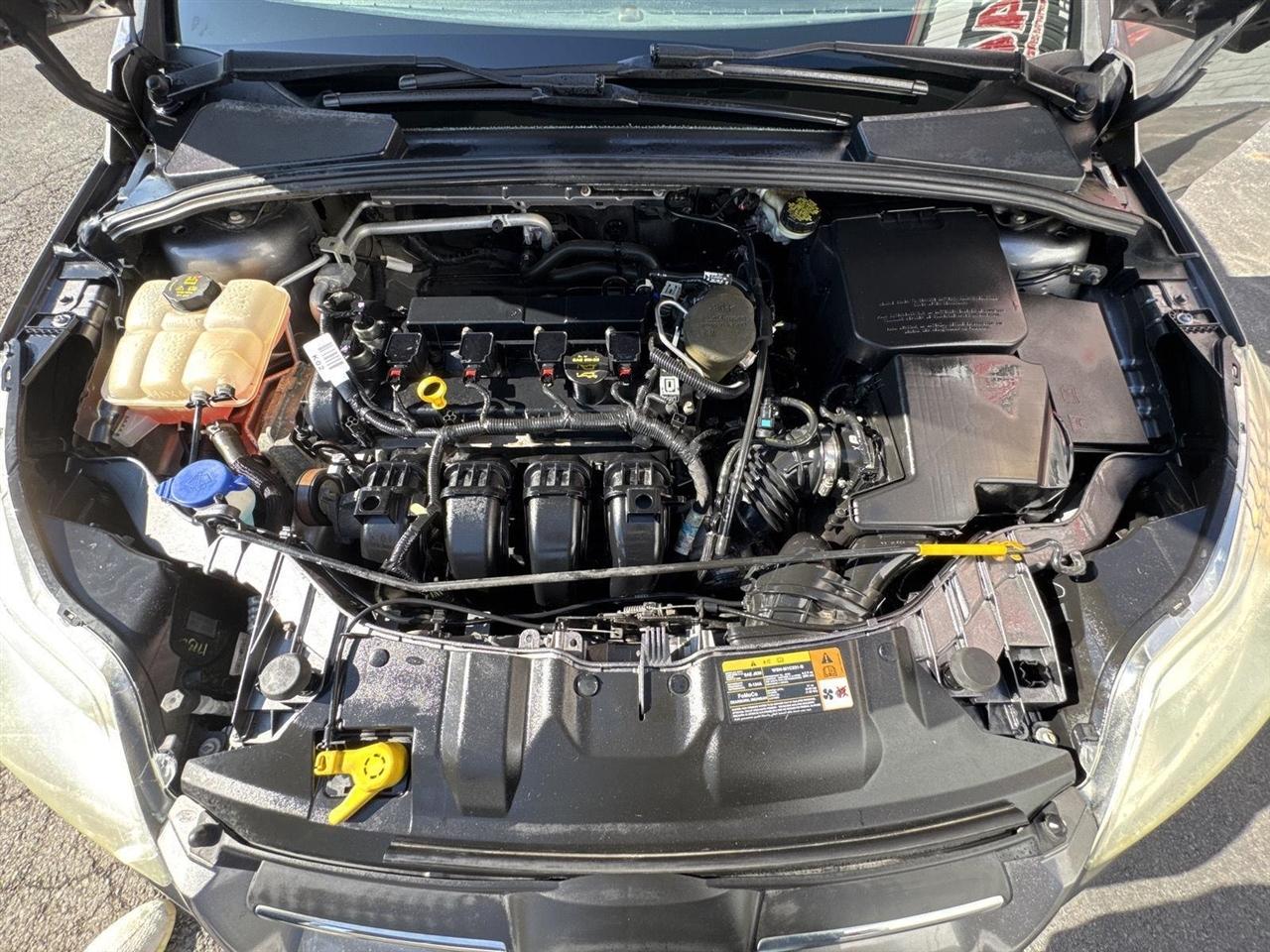 Ford Focus 4dr Sdn SE 2014