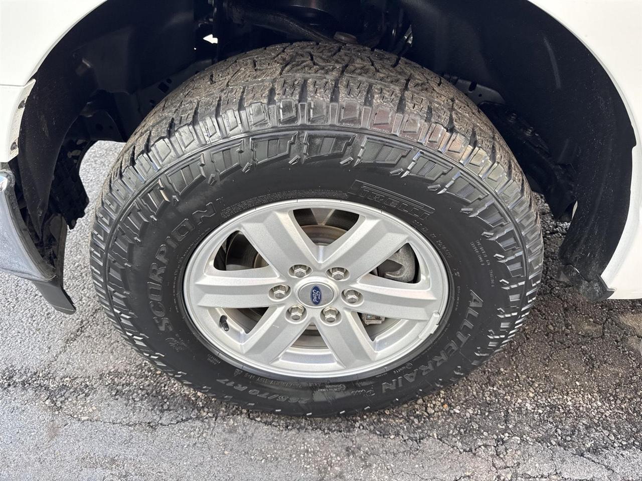 Ford F-150 XLT 4WD Reg Cab 8' Box 2021