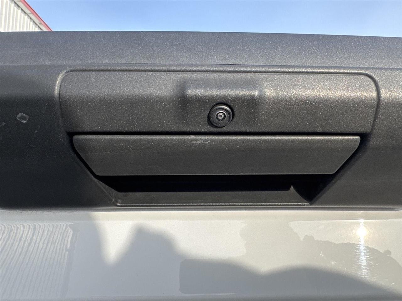 Ford F-150 XLT 4WD Reg Cab 8' Box 2021