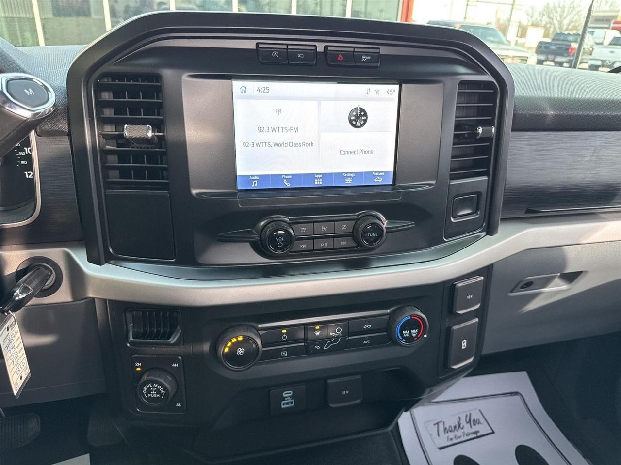 Ford F-150 XLT 4WD Reg Cab 8' Box 2021