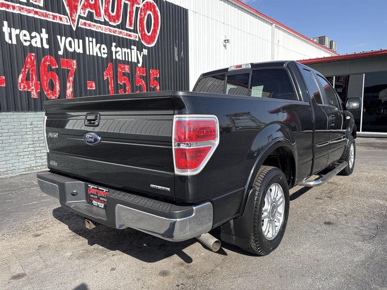 Ford F-150 2WD SuperCab 145" Lariat 2012