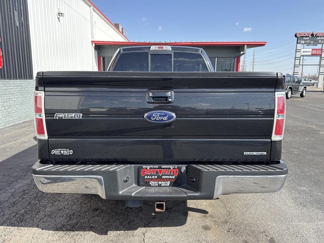 Ford F-150 2WD SuperCab 145" Lariat 2012
