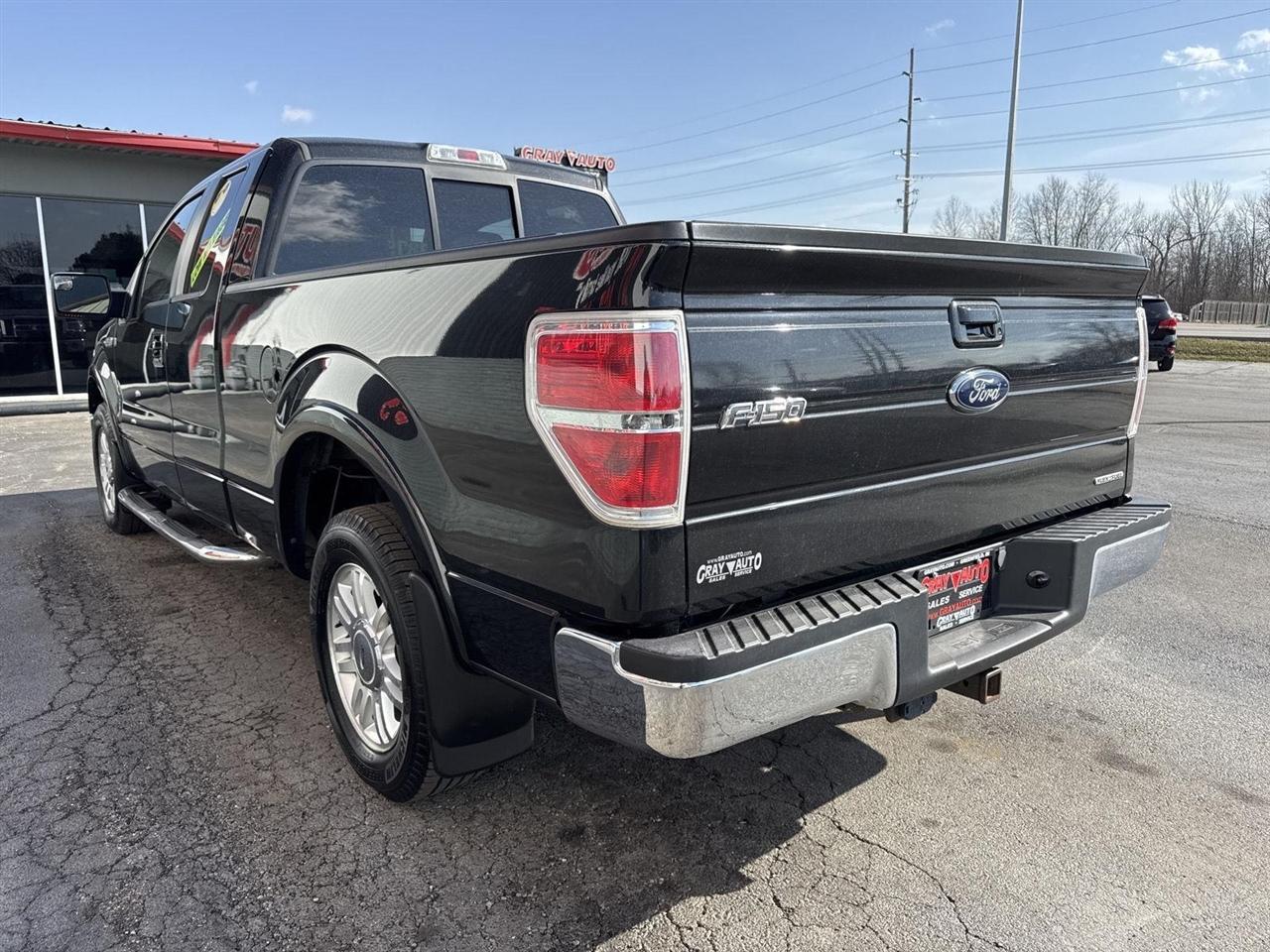 Ford F-150 2WD SuperCab 145" Lariat 2012