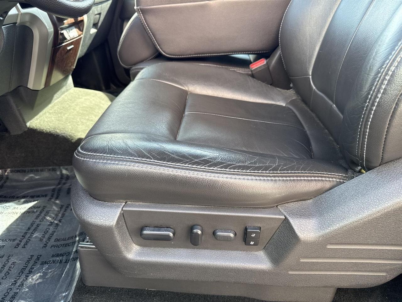 Ford F-150 2WD SuperCab 145" Lariat 2012