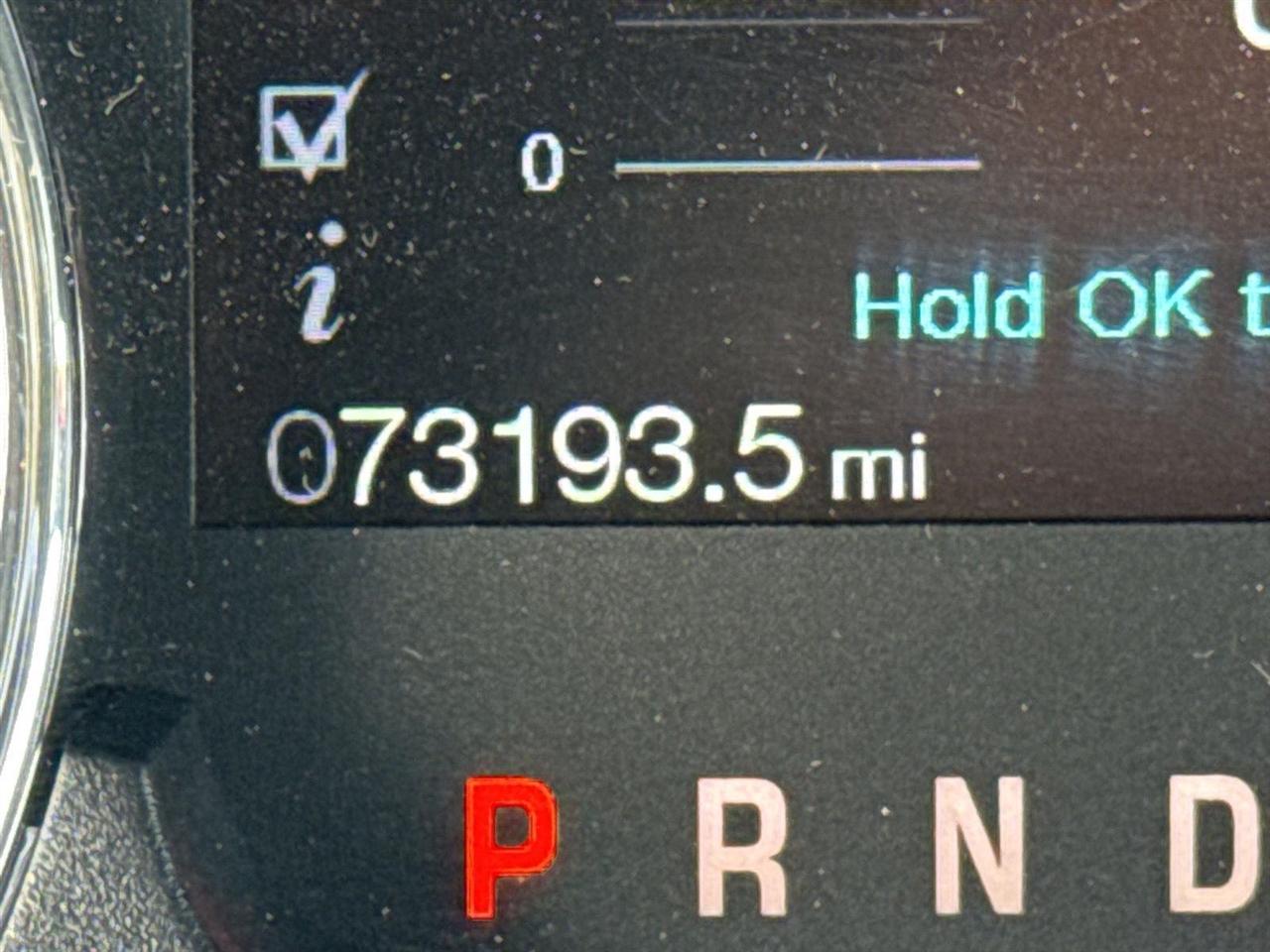 Ford F-150 2WD SuperCab 145" Lariat 2012