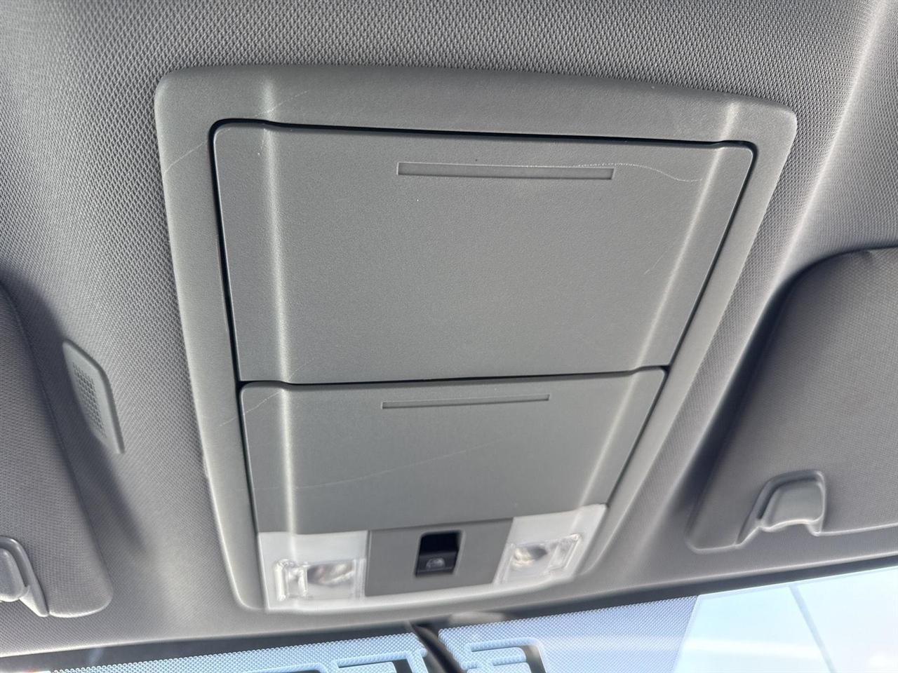 Ford F-150 2WD SuperCab 145" Lariat 2012