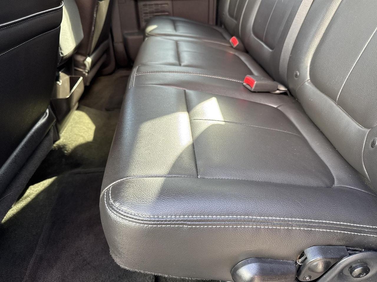 Ford F-150 2WD SuperCab 145" Lariat 2012