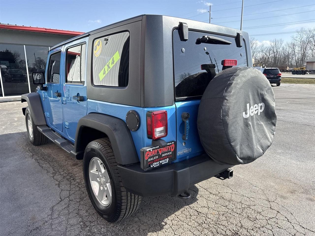 Jeep Wrangler Unlimited 4WD 4dr Islander *Ltd Avail* 2010