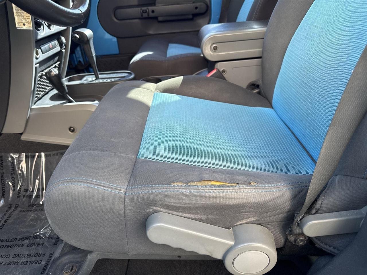 Jeep Wrangler Unlimited 4WD 4dr Islander *Ltd Avail* 2010