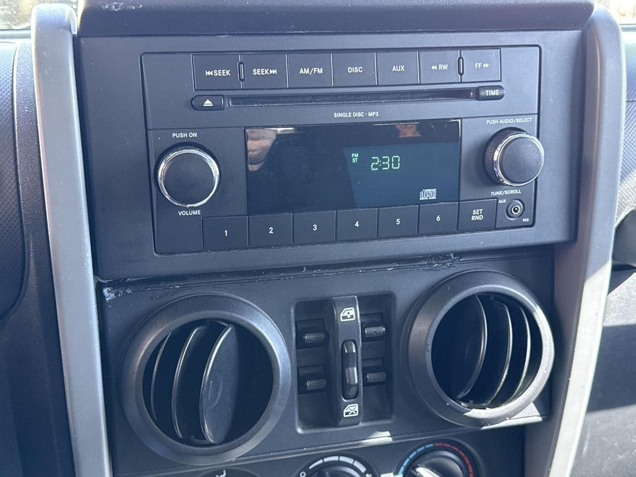 Jeep Wrangler Unlimited 4WD 4dr Islander *Ltd Avail* 2010