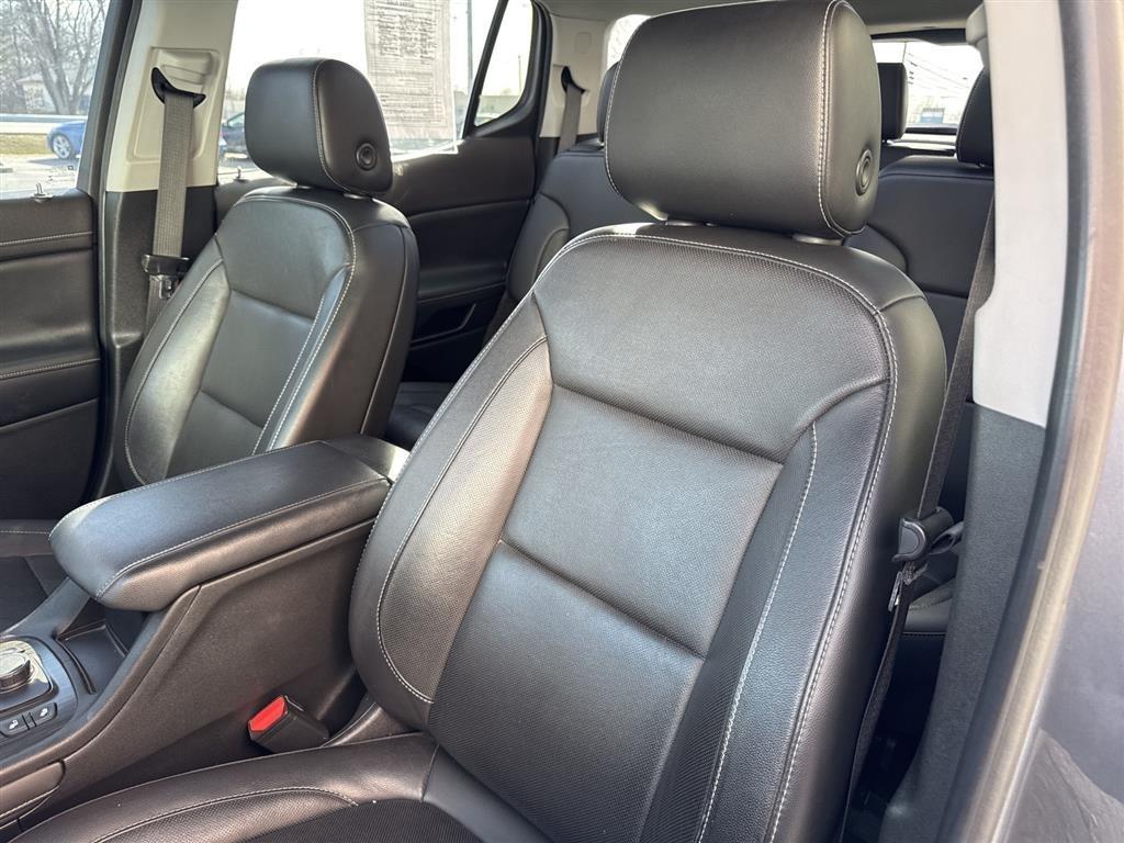 GMC Acadia FWD 4dr SLT 2020