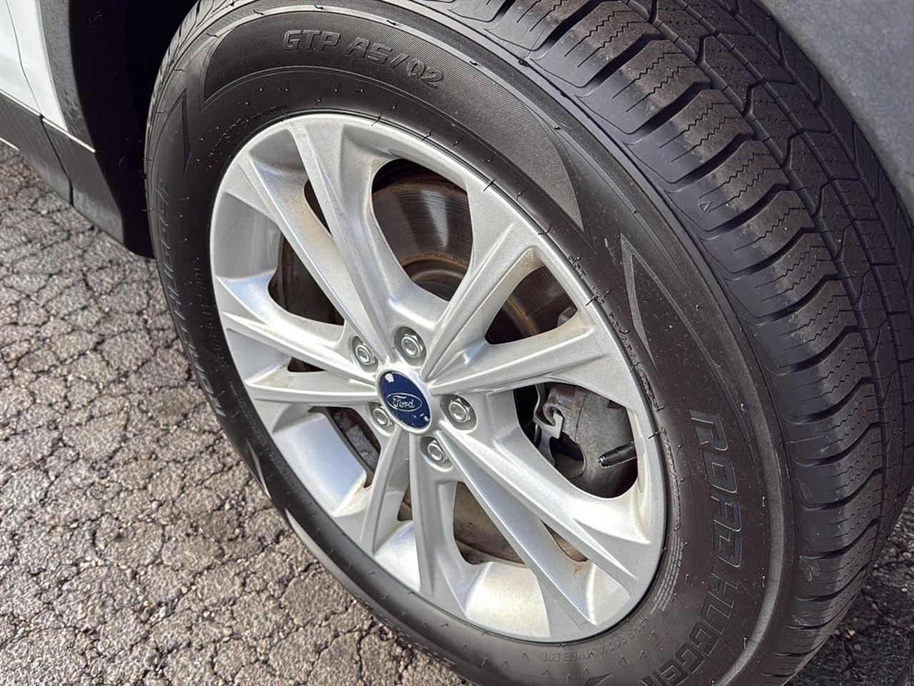 Ford Escape SE 4WD 2017