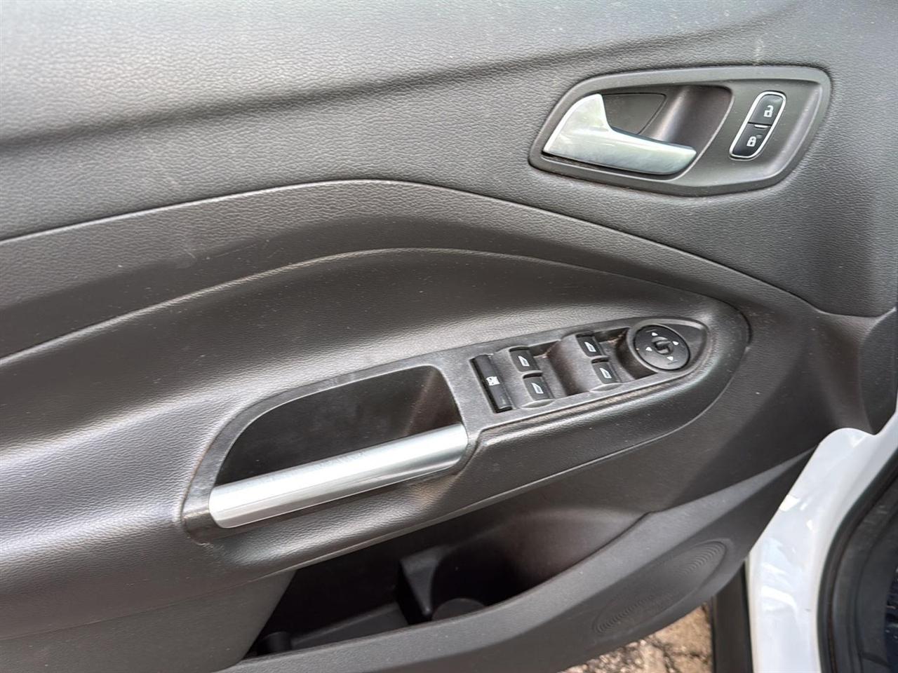 Ford Escape SE 4WD 2017