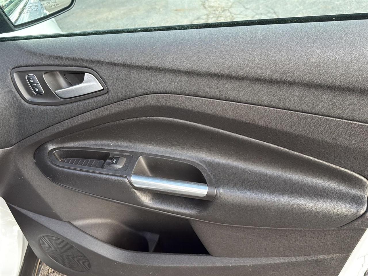 Ford Escape SE 4WD 2017