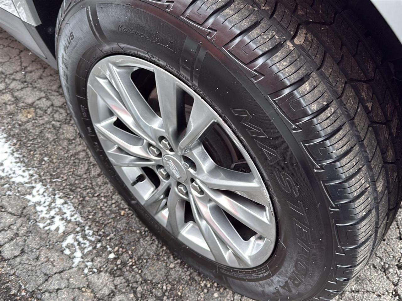 Cadillac XT5 AWD 4dr Premium Luxury 2020