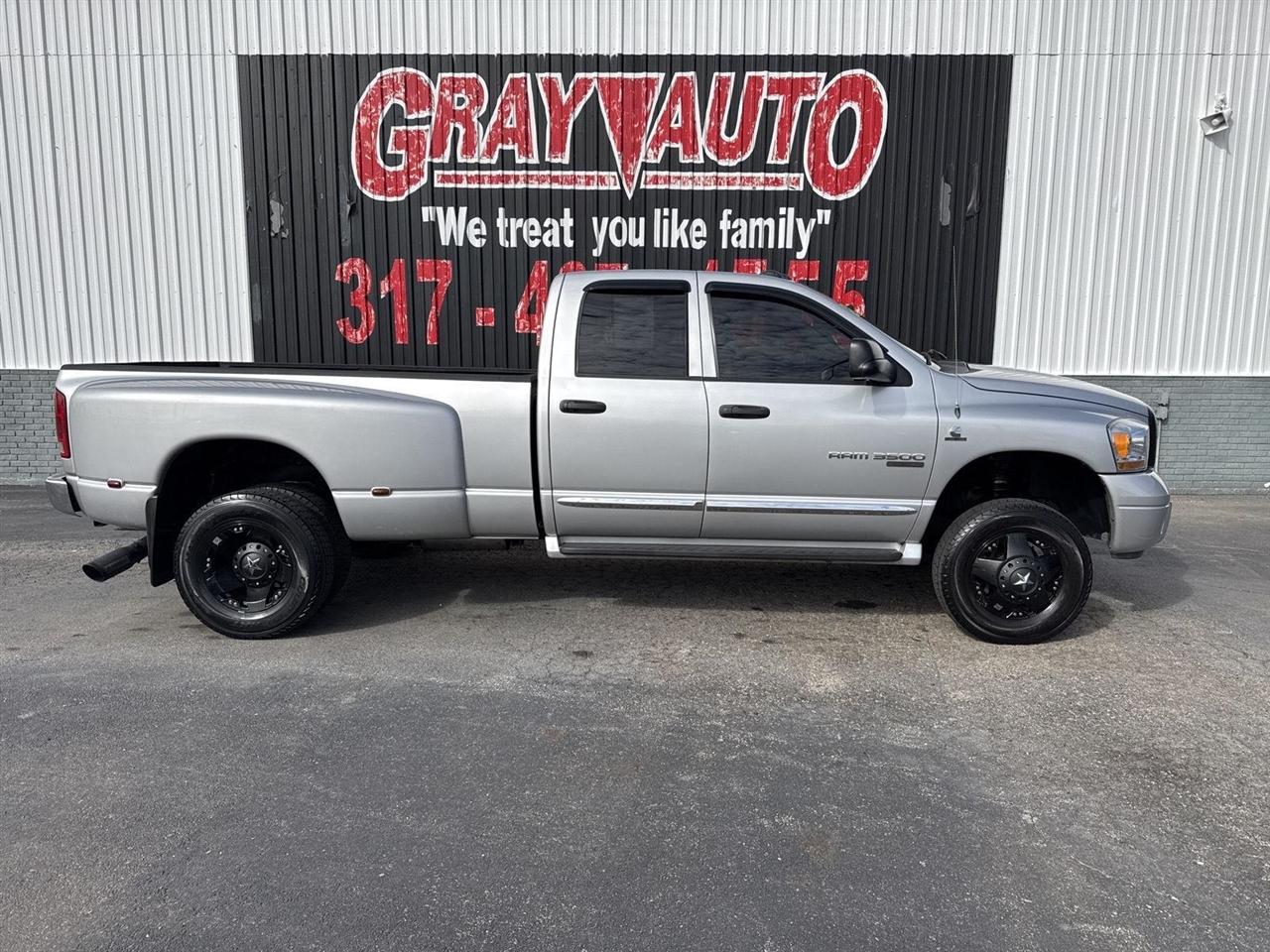 2006 Dodge Ram 3500 4dr Quad Cab 160.5 DRW 4WD Laramie