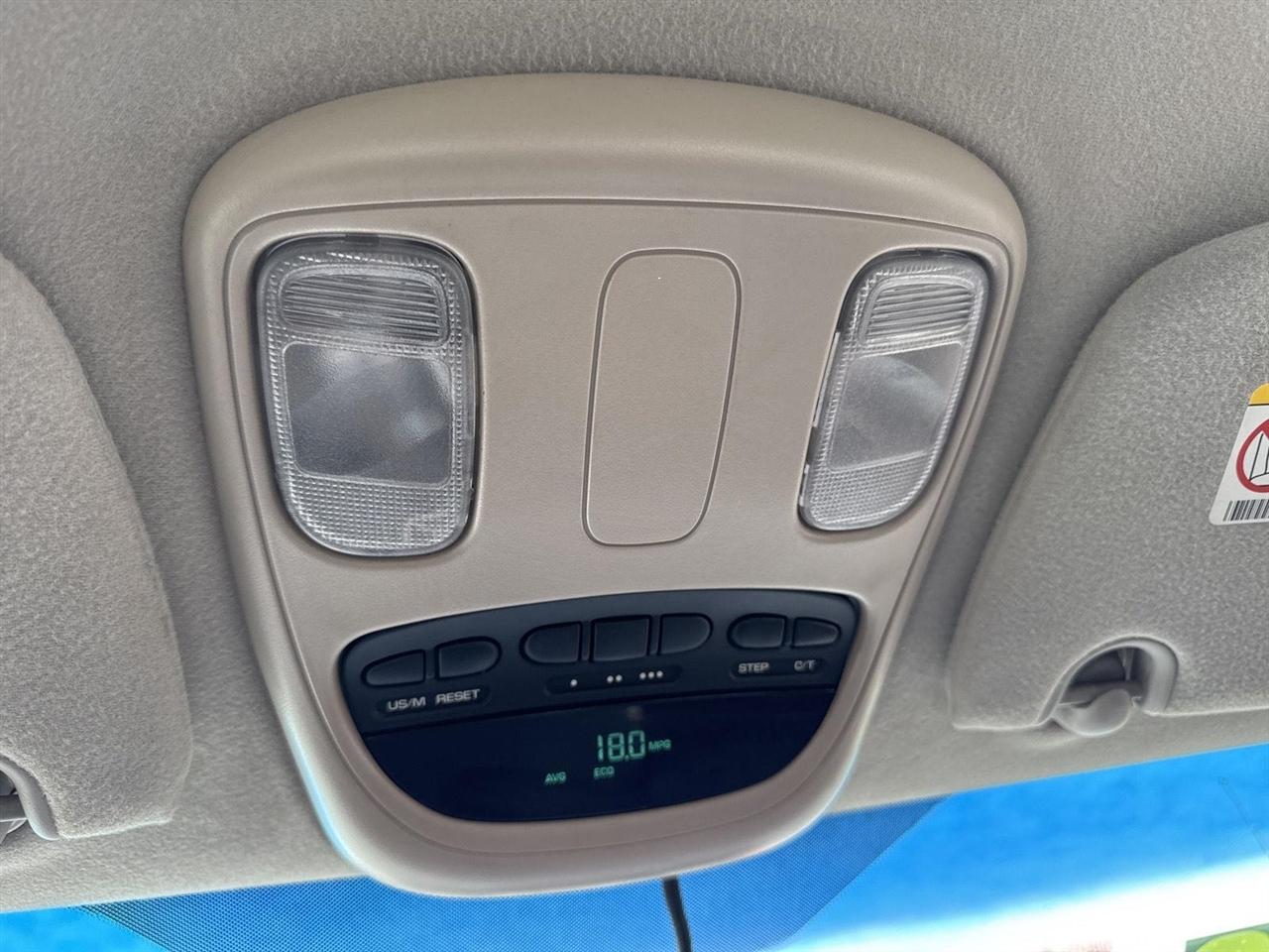 Dodge Ram 3500 4dr Quad Cab 160.5 DRW 4WD Laramie 2006