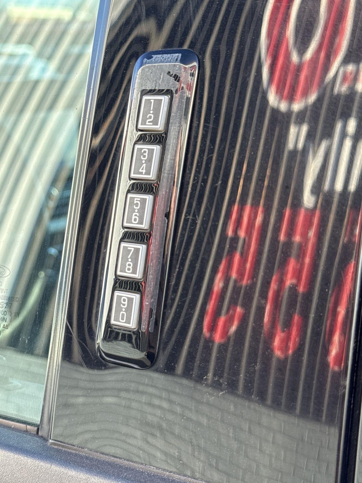 Ford F-150 XL 4WD SuperCrew 5.5' Box 2021