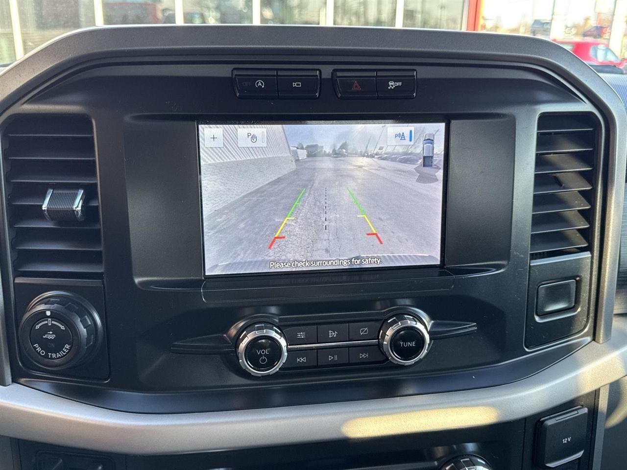 Ford F-150 XL 4WD SuperCrew 5.5' Box 2021