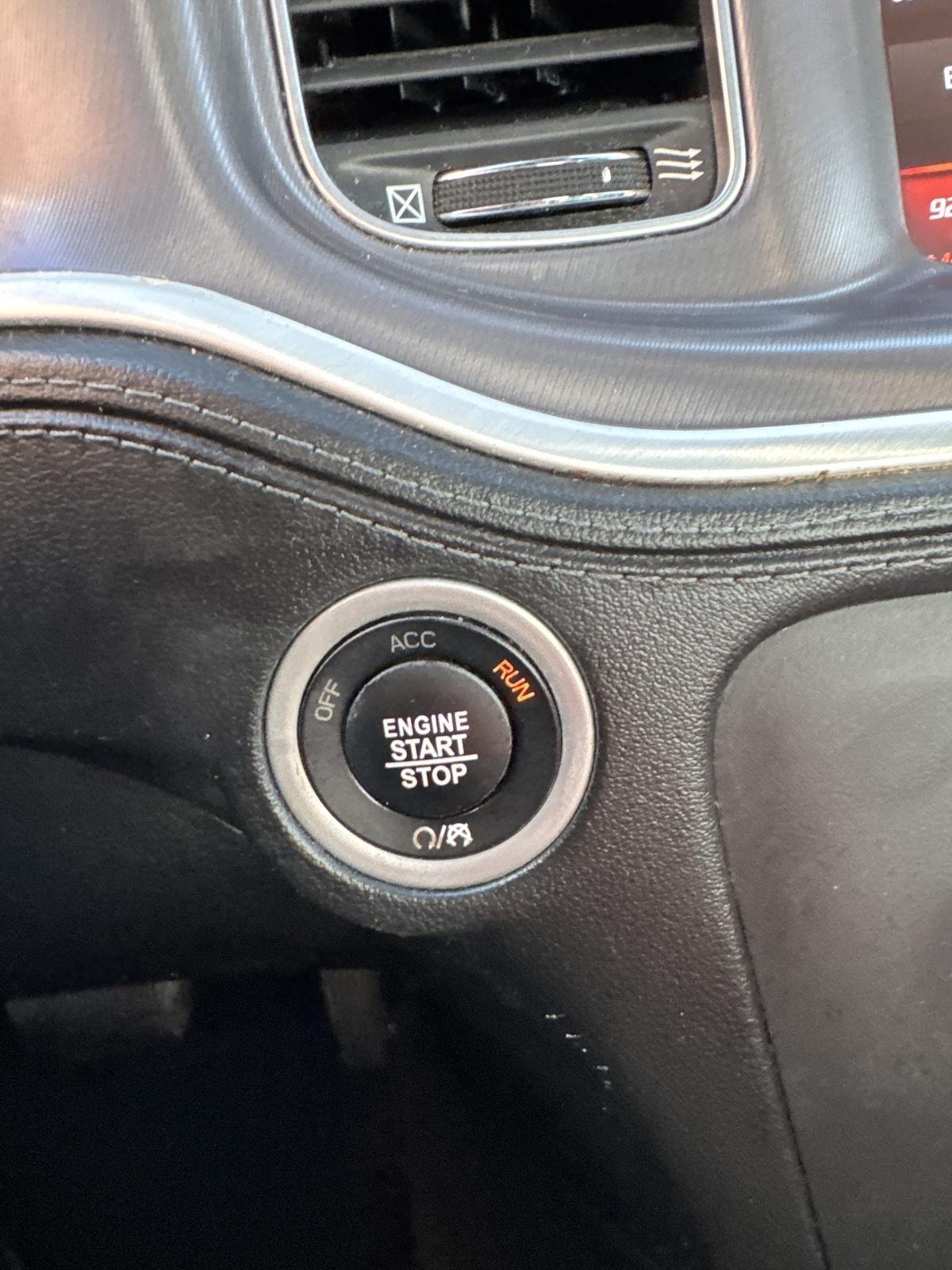 Dodge Charger SXT RWD 2020