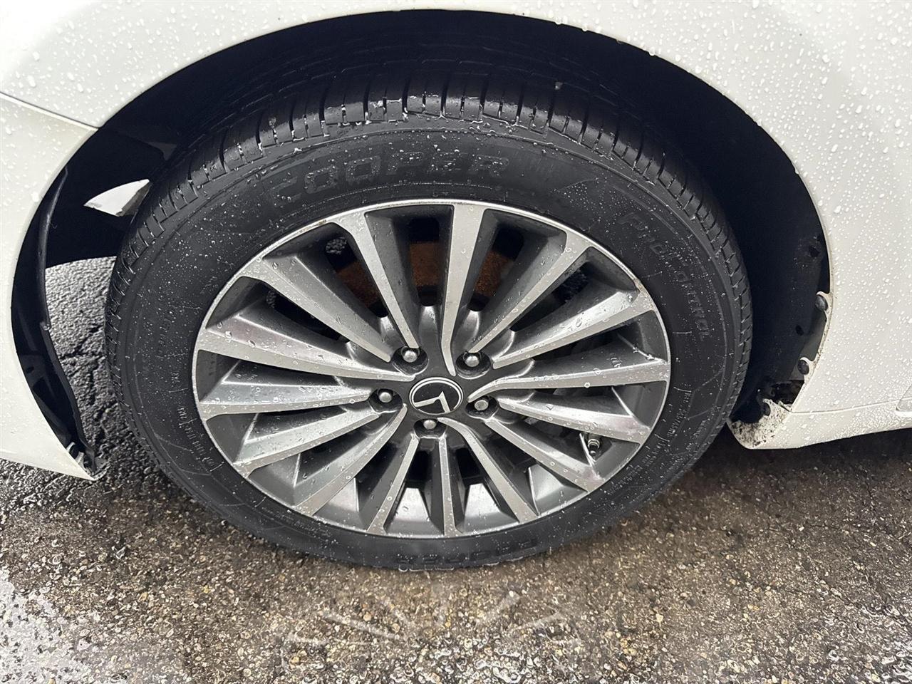 Kia Cadenza Premium Sedan 2017