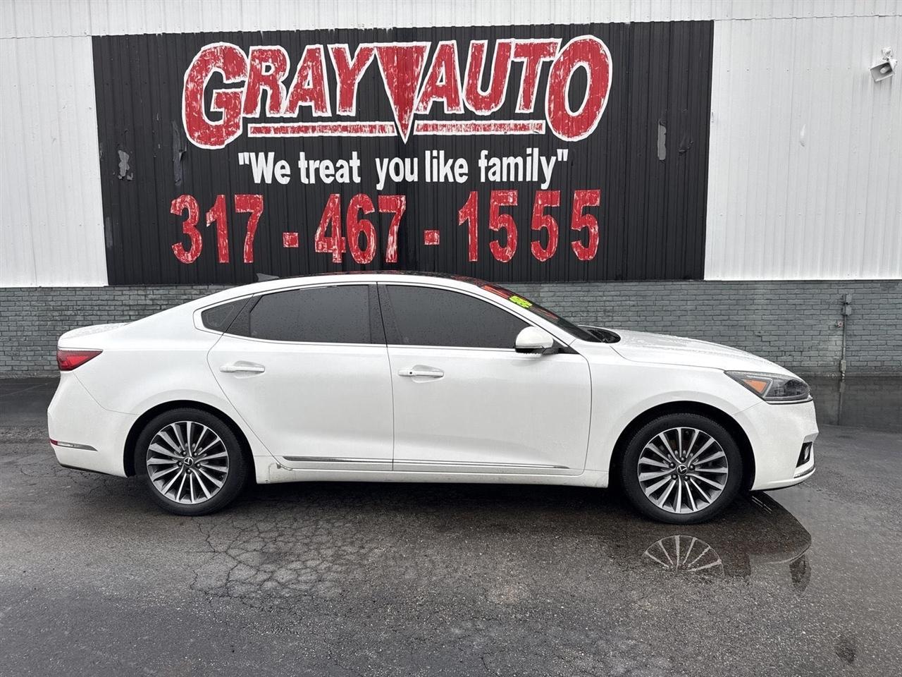 2017 Kia Cadenza Premium Sedan