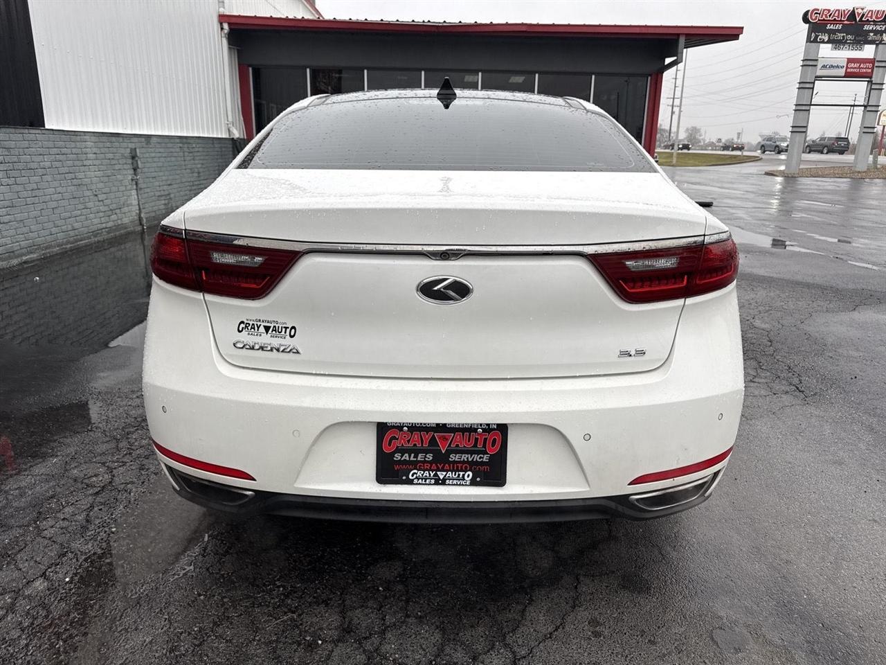 Kia Cadenza Premium Sedan 2017