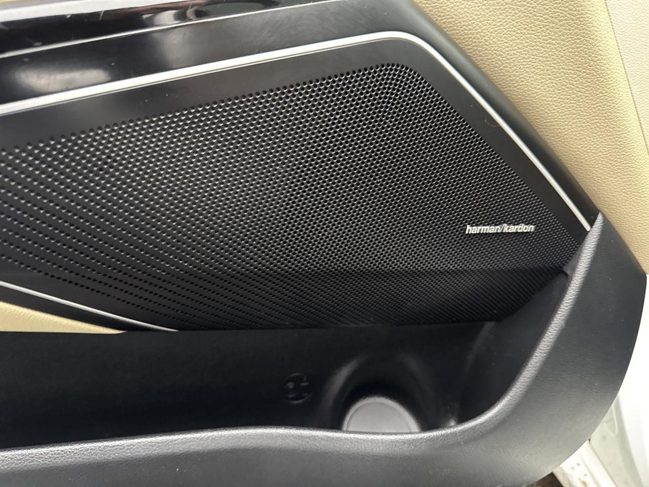 Kia Cadenza Premium Sedan 2017