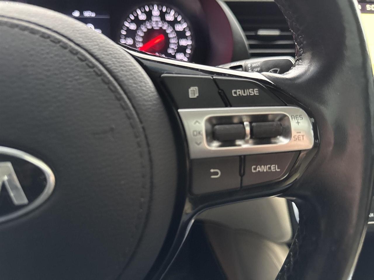 Kia Cadenza Premium Sedan 2017